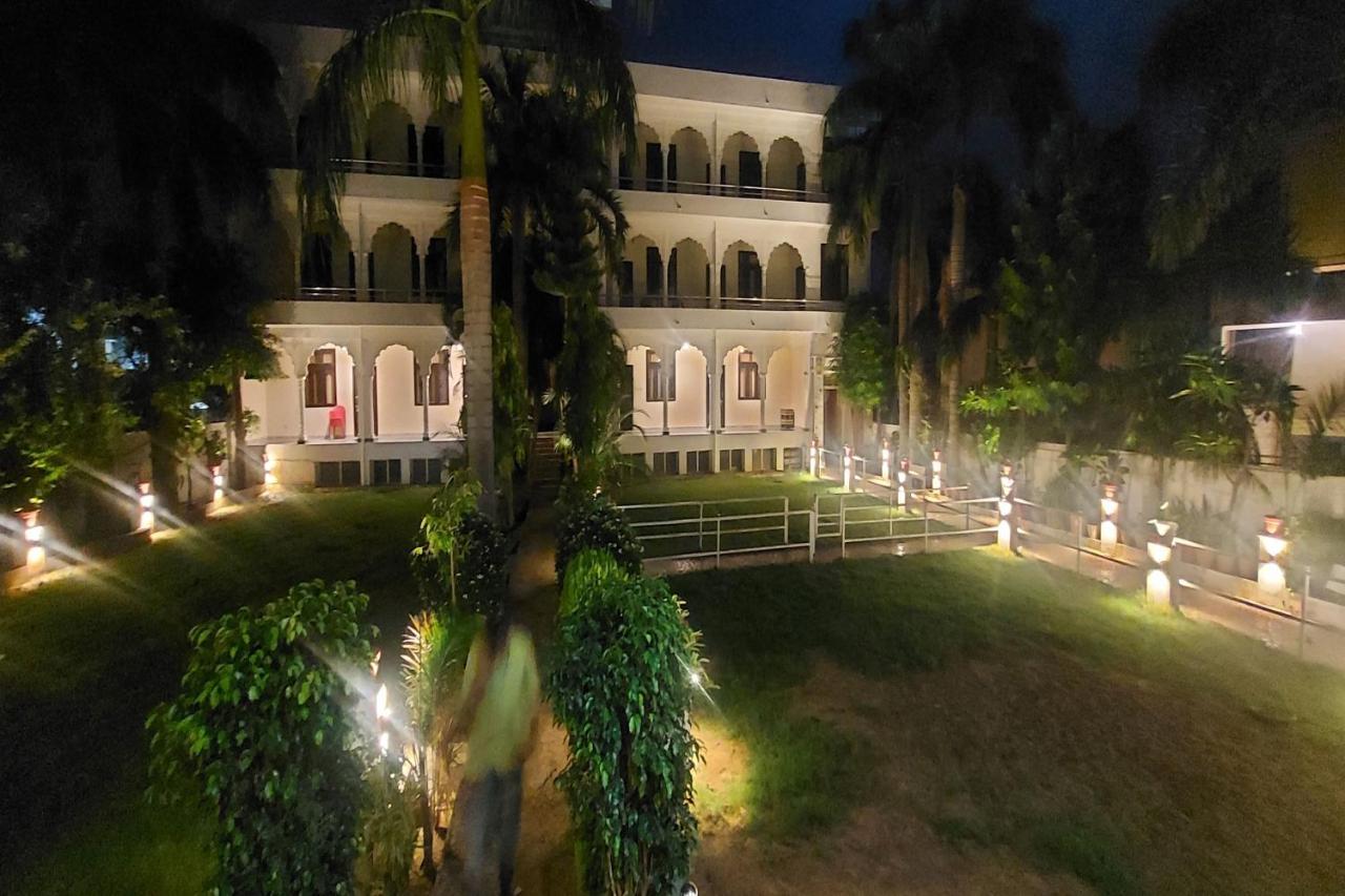 Hotel Ananta Palace Sawai Madhopur Exterior foto